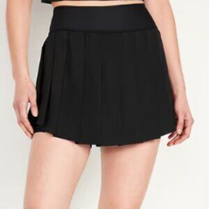 High-Waisted StretchTech Pleated Skort